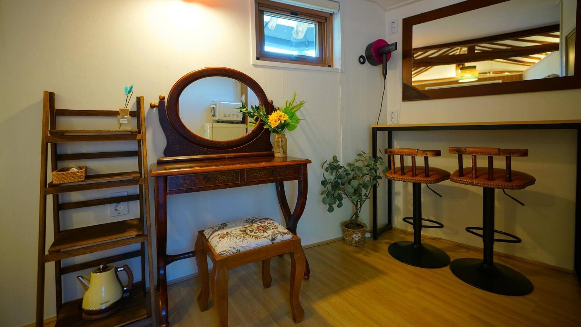 And Spring Hotel Jeonju Exterior photo