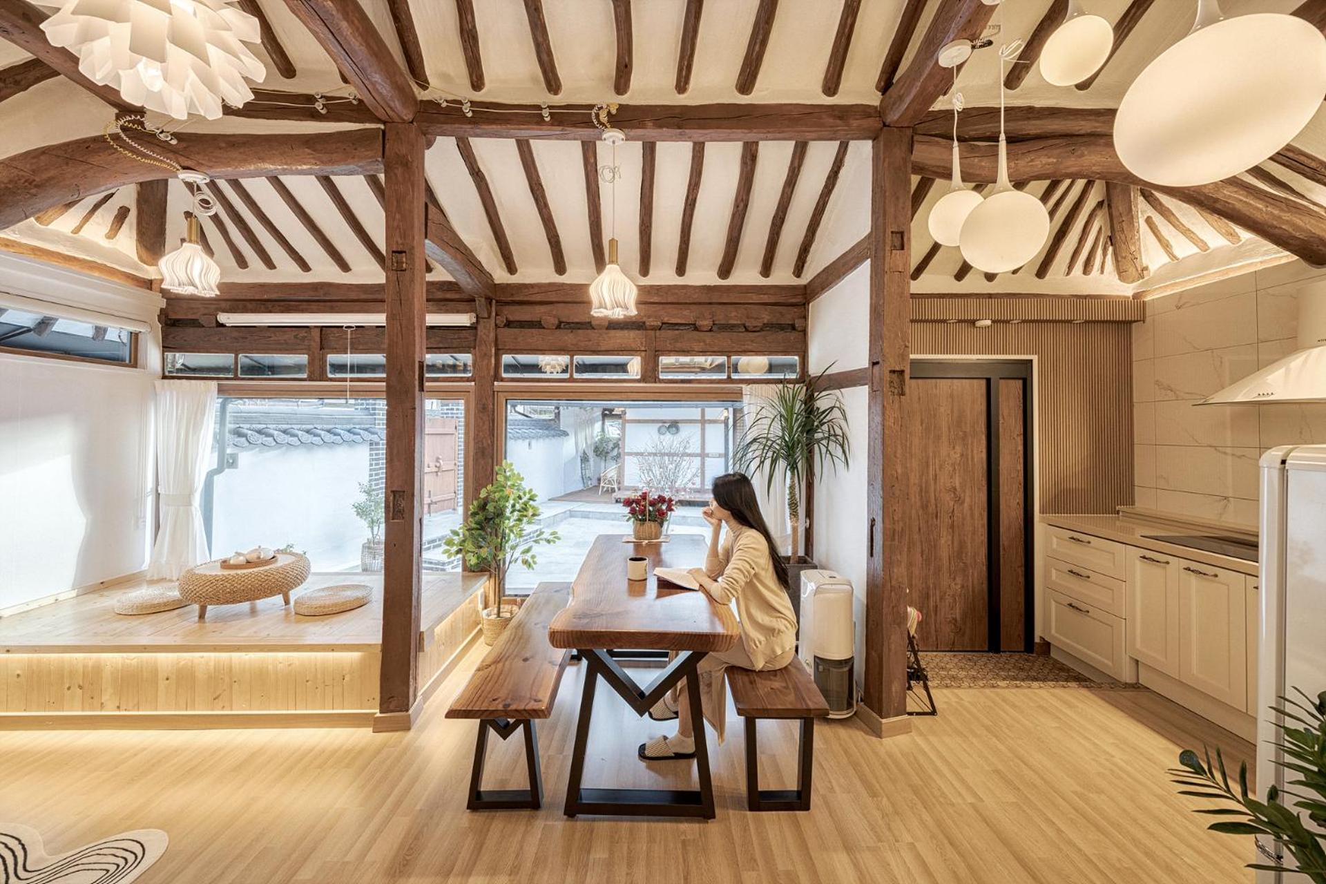 And Spring Hotel Jeonju Exterior photo